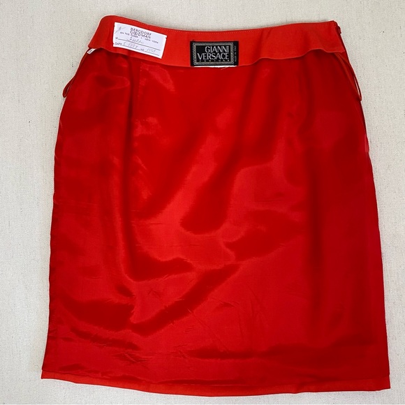 GIANNI VERSACE COUTURE Vintage Skirt & Two Versace Safety Pins - Picture 8 of 14